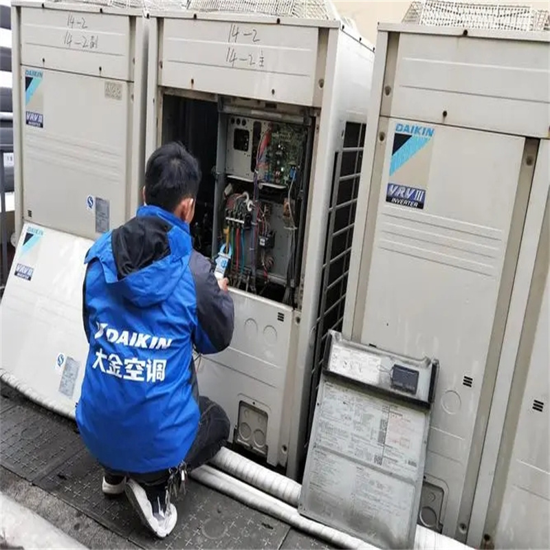 深圳福田彩田村柜机空调跳闸故障维修